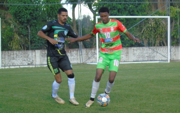 Tupinambá vai à semifinal contra o Bahia