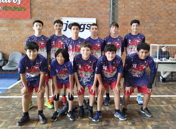 João Neves é campeão do vôlei infantil dos Jergs
