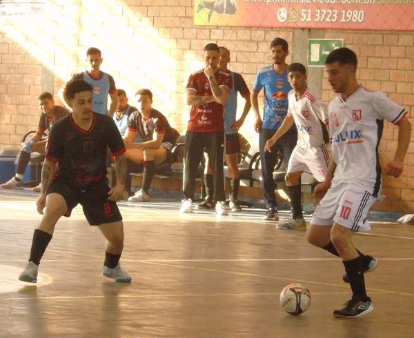 Red Bull Cancha Velha vence Bom Jesus por 2 a 1