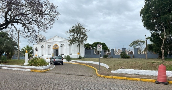 Cemitérios terão horário de funcionamento ampliado para Finados