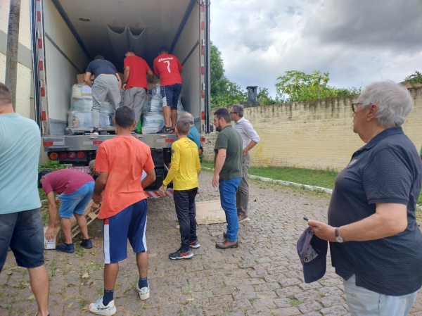 Ajuda de Santa Catarina chega a Cachoeira do Sul