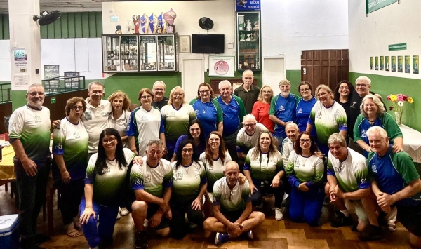 Grupo Os Pioneiros com novo casal na presidência