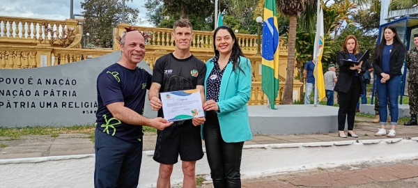 Corrida do Fogo Simbólico abre a Semana da Pátria 2025