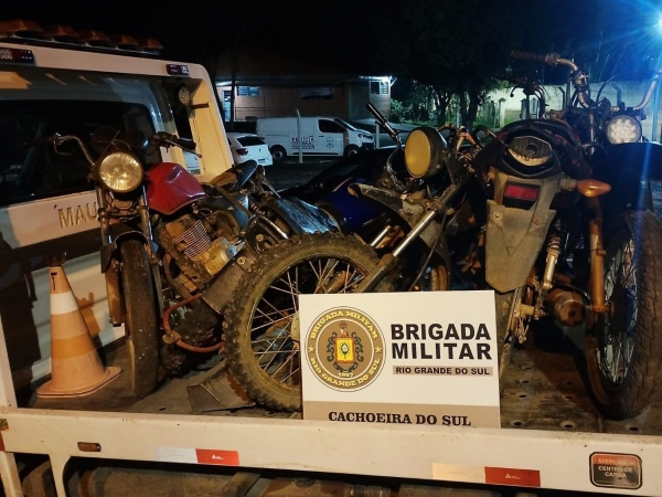 Patrulha Rural apreende armas e motos em Cachoeira do Sul