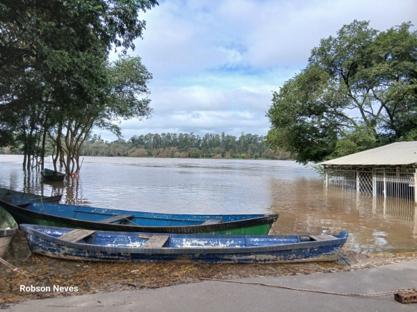 Rio Jacuí subiu mais 30 centímetros em Cachoeira