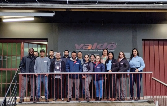 Valdô – Adesivos, Placas e Sinalização