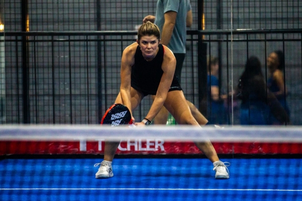 Claudia Freiberg lidera ranking da Confederação Brasileira de Padel