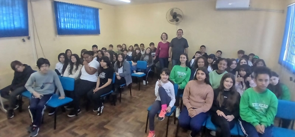  Escola Cândida Fortes Brandão recebeu oficina sobre patrimônio histórico-cultural