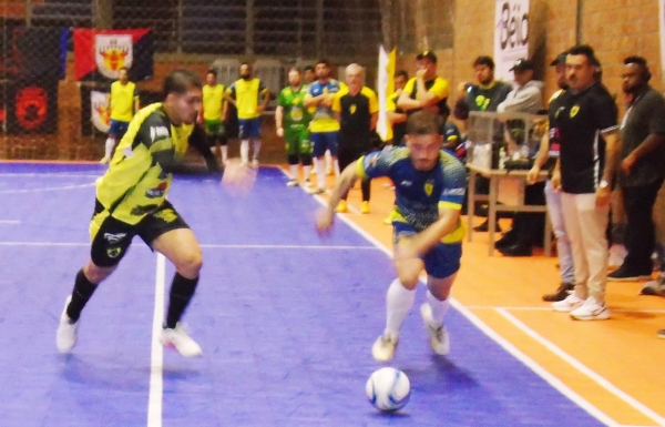 Disciplina muda confrontos semifinais do futsal
