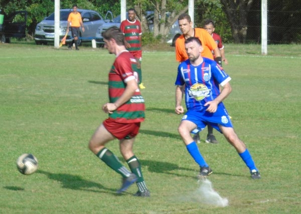 Bahia e 14 de Julho lideram o Veterano 45