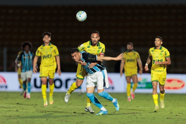 Grêmio volta ao Brasileirão com derrota em Mirassol