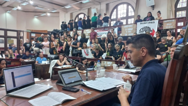 Base derrubou emenda que tentaria condicionar reparcelamento