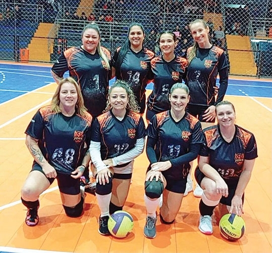 Três jogos movimentam o vôlei da Limecs