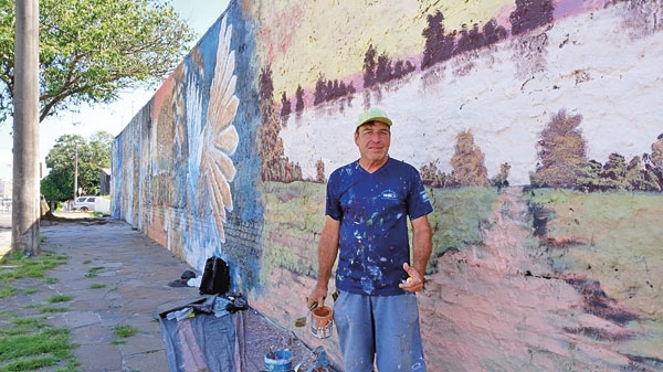 Cemitério Municipal ganha cor