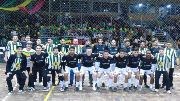 Xaxa bate o Elite por 8 a 5 e conquista o Cachoeirão de Futsal