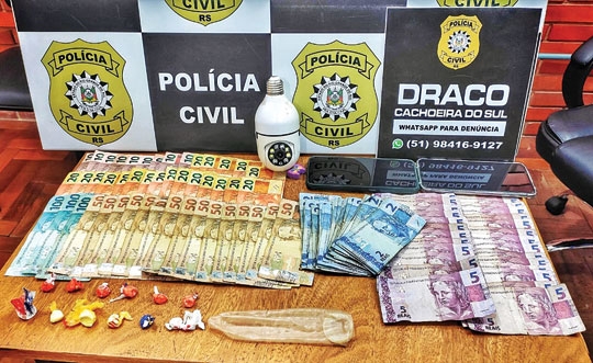 Três suspeitos de tráfico são presos
