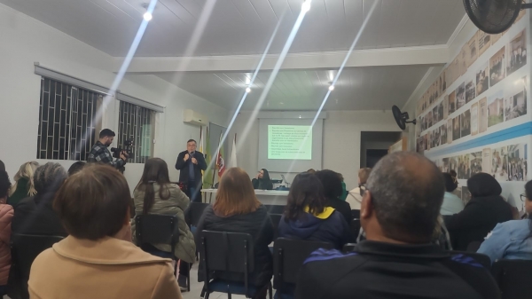 Siprom irá contestar projetos do FAPS