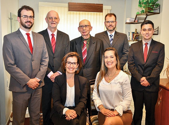 Escritório Etges e Fenner completa 24º aniversário