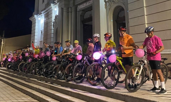 Pedal Rosa teve 60 ciclistas em Cachoeira do Sul