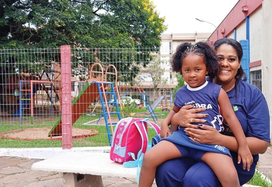 Mais 1,2 mil alunos de volta às aulas