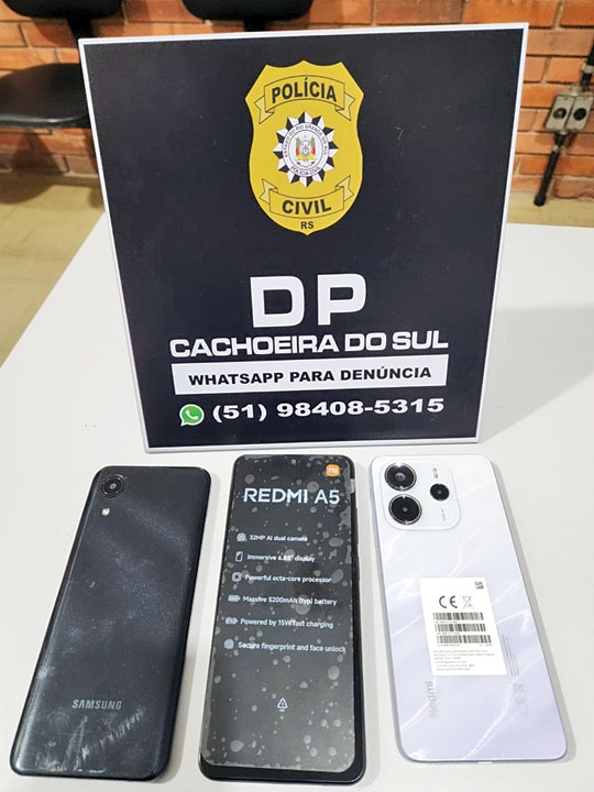 Mulher é presa com celulares furtados
