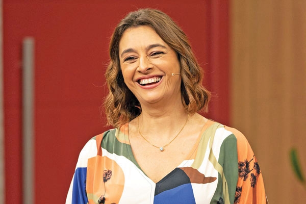 Cátia Fonseca anuncia saída da Band 