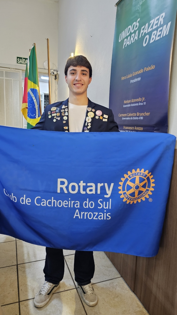 Jovem cachoeirense embarcará para intercâmbio na Índia