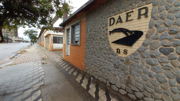 Prefeitura não detalha como usará prédio do Daer na Avenida Brasil