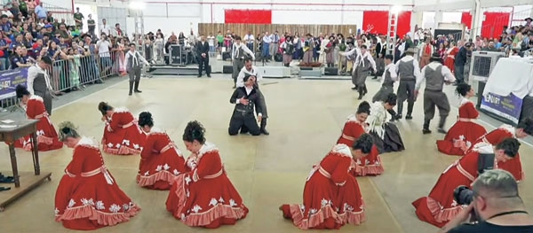 Cachoeirenses avançaram no Enart