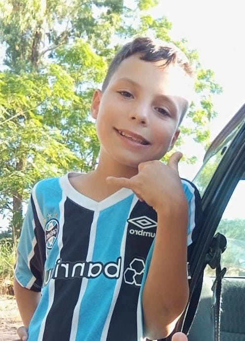 Estudante estava escondido na própria casa