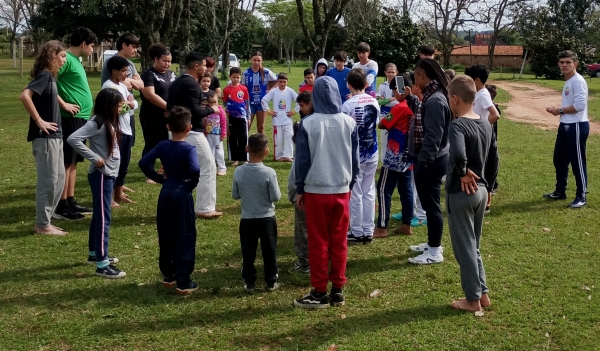 Capoeira Cachoeira tem disputas neste domingo no Ginásio Derlizão 