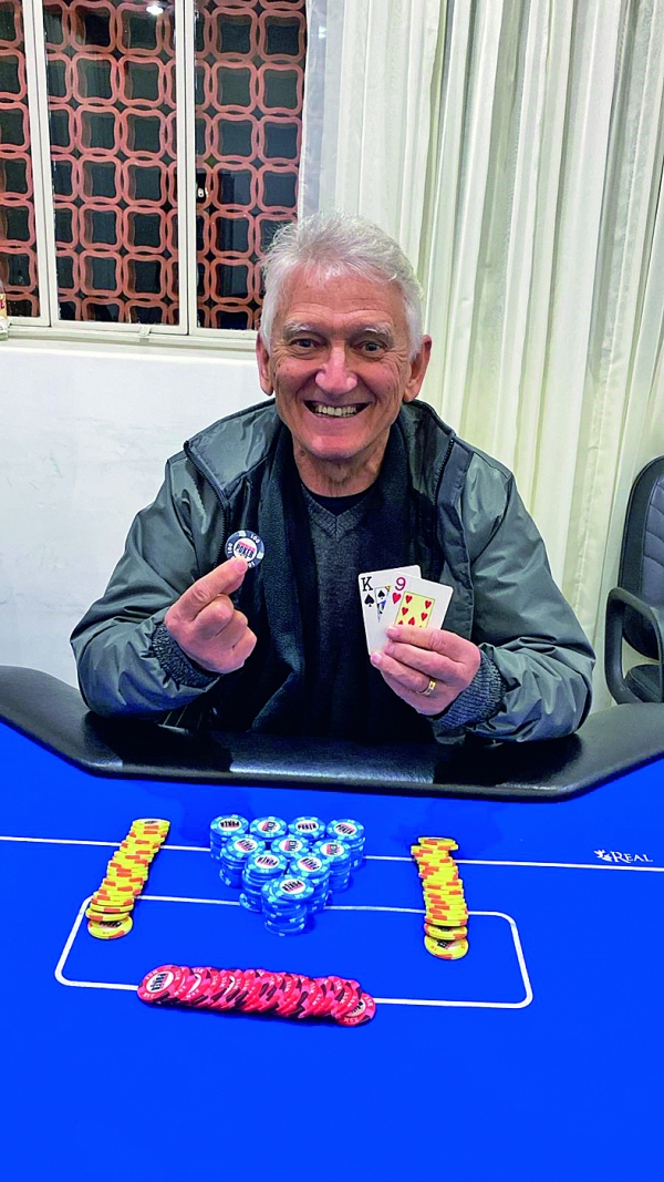 Paulo Treichel  vence pela primeira vez no SRB Pôquer