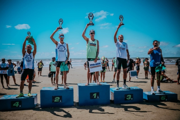 Antônio Machado começa temporada de corridas com pódio