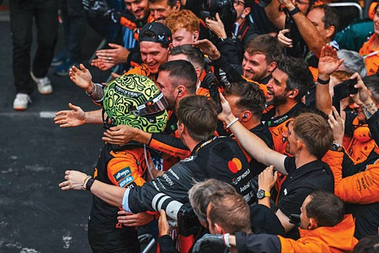 Norris dispara com vitória no Brasil