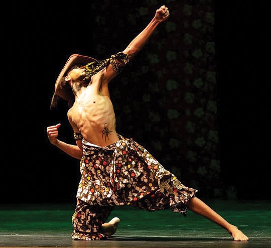 Dança da UFSM para Cachoeira aplaudir