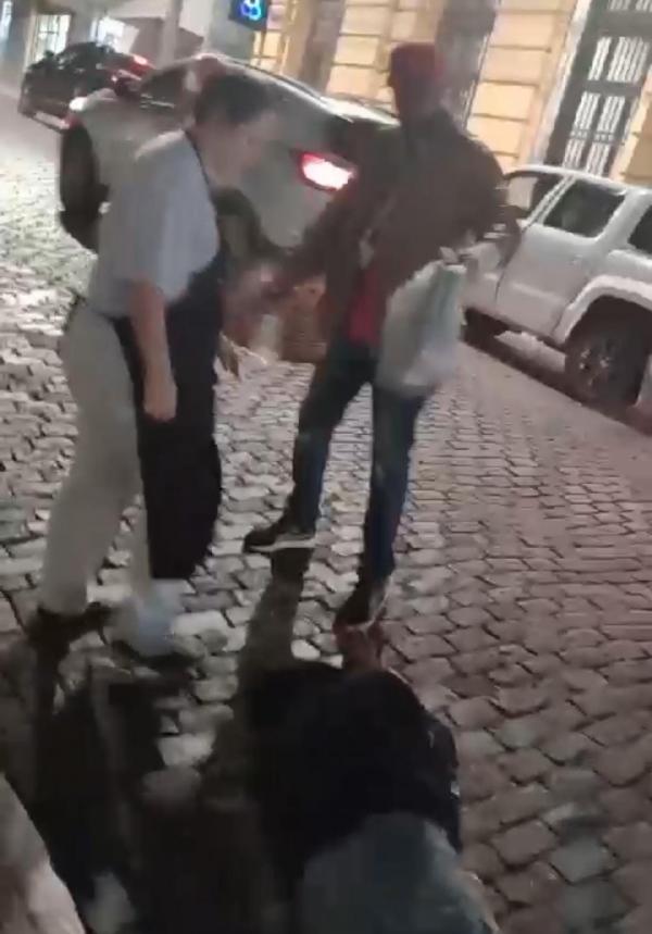 Homem é agredido e vai para a UTI do HCB