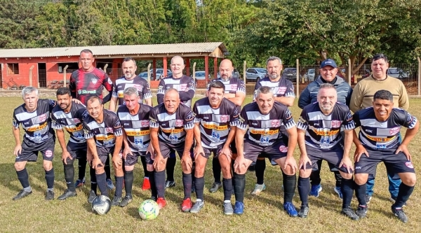 Veterano 45 tem duelo de vencedores contra perdedores