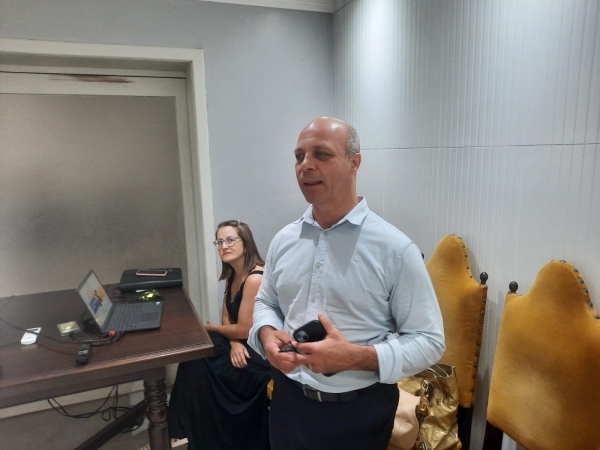 Balardin vai construir carneiros no Jardim da Paz