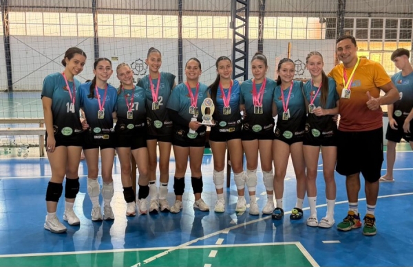 EVG conquista dois títulos no Circuito Regional de Vôlei de Base