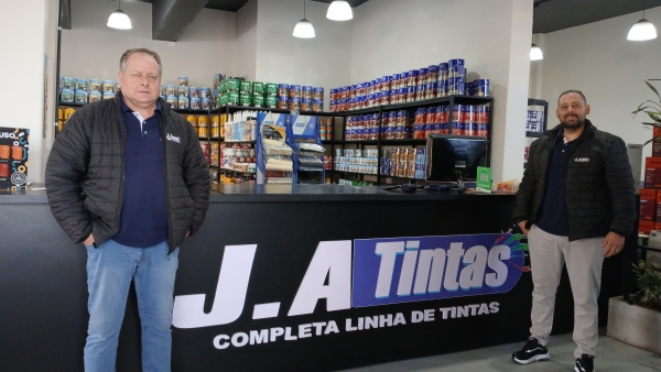 JA Tintas completa 12 anos de história em Cachoeira