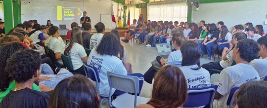 Papo de Responsa foi ao Colégio Diva