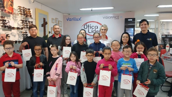 Projeto Ver para Aprender ajuda mais 14 crianças