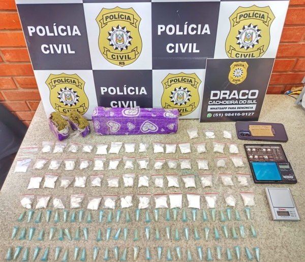 Polícia pega 1,4 quilo de maconha e cocaína em Cachoeira