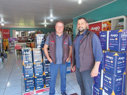 J.A Tintas: mais de duas mil cores para você renovar seus ambientes