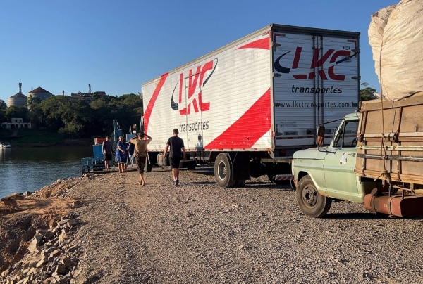 Caminhão quebrado gerou fila na Deusa do Jacuí