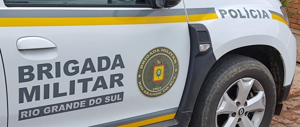 Espingarda é apreendida pela Patrulha Rural da BM