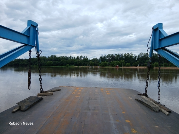 Dnit condiciona segunda balsa à construção de atracadouros pela Prefeitura 