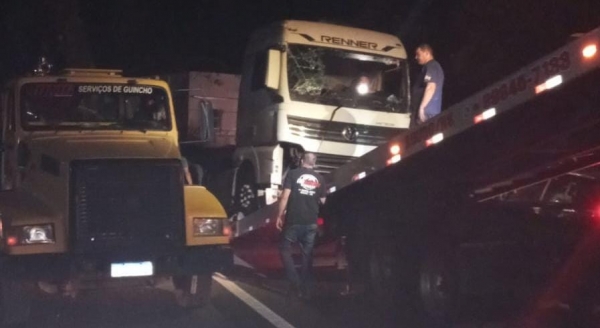 PRF libera o tráfego de veículos na BR 153