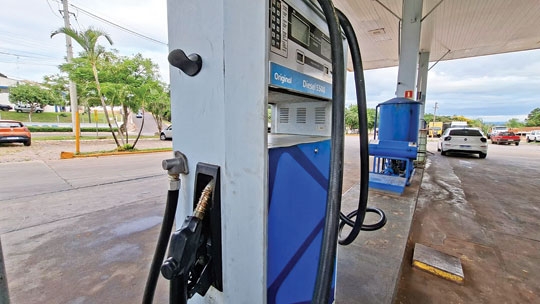 Posto sem diesel em Cachoeira