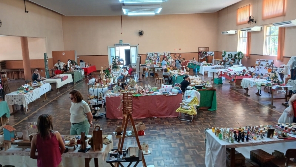 Barão reúne até sexta-feira artesãos no Bazar de Natal
